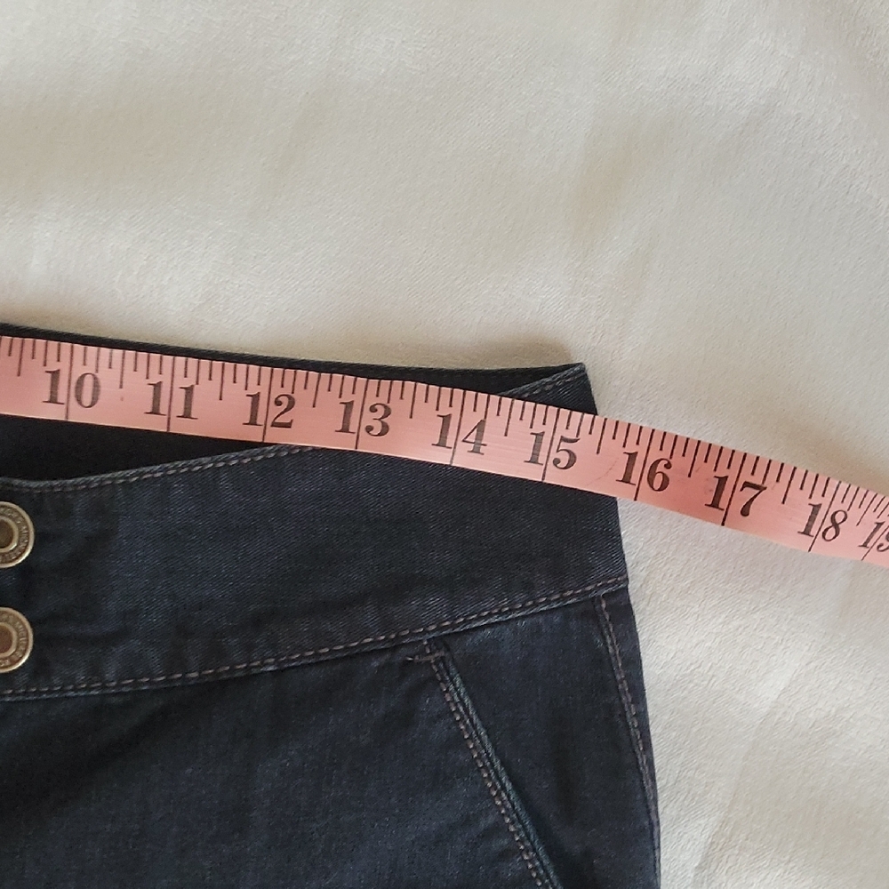 Women's Black Wide-Leg Jeans - Picture 7 of 11